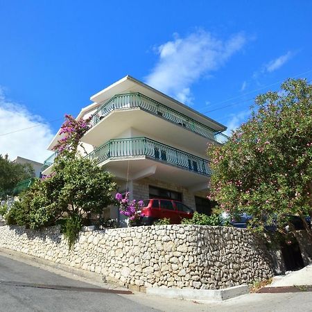 Apartments By The Sea Suhi Potok, Omis - 14555 Jesenice  Εξωτερικό φωτογραφία