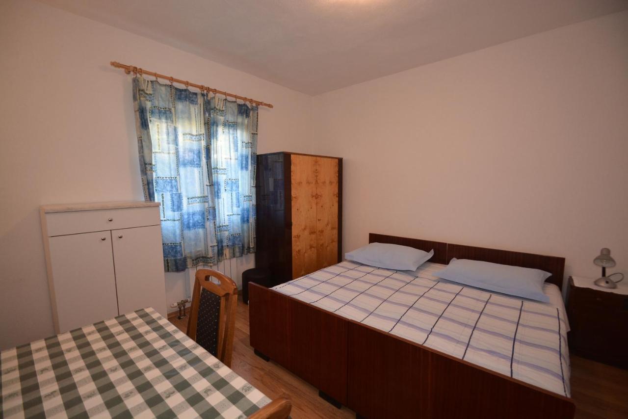 Apartments By The Sea Suhi Potok, Omis - 14555 Jesenice  Εξωτερικό φωτογραφία