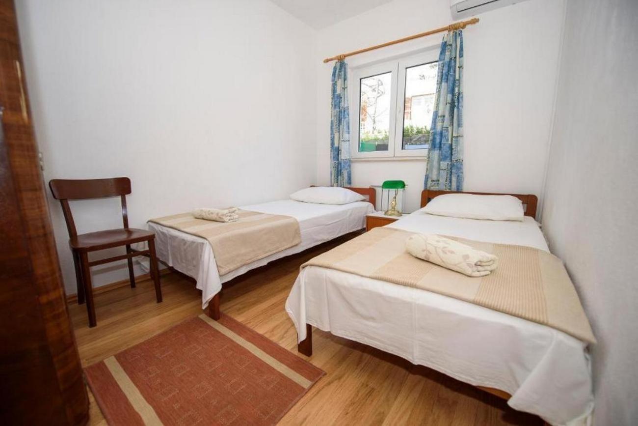 Apartments By The Sea Suhi Potok, Omis - 14555 Jesenice  Εξωτερικό φωτογραφία